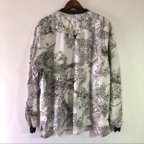 King’s Outdoor World Long Sleeve Snow Shadow Camo T-Shirt, Large - Picture 7 of 7